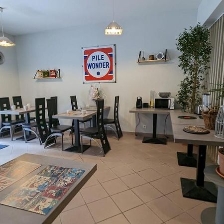 Chambres D'Hotes Les Lits Des Fees Saint-Floret Exteriör bild